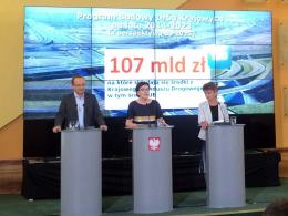 Premier Kopacz wzięła udział w konferencji prasowej w Opolskim Urzędzie Wojewódzkim.