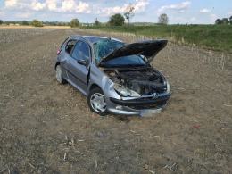 Peugeot dachował w Sidzinie