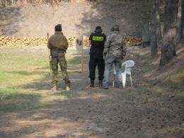 Policjanci zwyciężyli turniej strzelecki służb mundurowych
