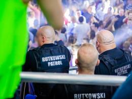 Krzysztof Rutkowski w Kamieniu Śląskim. "Dawna ochrona chciała przejąć lokal".