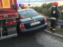 Samochód zderzył się z ciężarówką na obwodnicy Opola