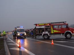 Dwaj kierowcy ranni po wypadku na "grzybku"