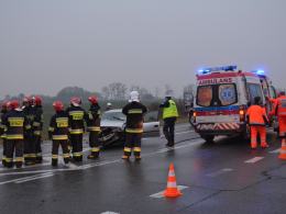 Dwaj kierowcy ranni po wypadku na "grzybku"
