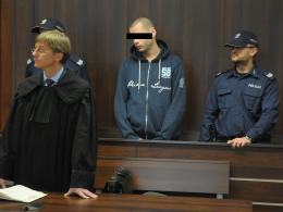 Zabił matkę, usiłował zabić ojca. Został skazany na 25 lat.