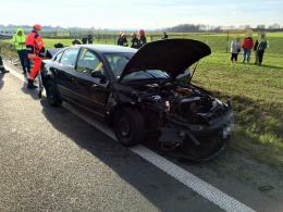 Wypadek podczas wyprzedzania na trasie Opole - Krapkowice