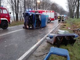7 osób rannych w wypadku busa pod Byczyną