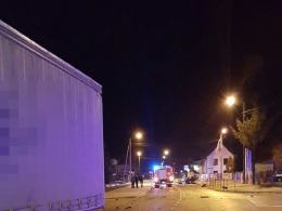 17-latka dachowała kradzionym autem uciekając przed policją