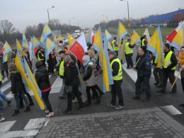 Mieszkańcy gminy Dobrzeń Wielki protestowali blokując drogi
