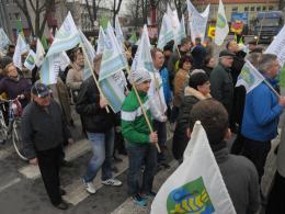 Mieszkańcy gminy Dobrzeń Wielki protestowali blokując drogi