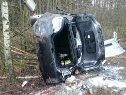 Dachowanie na A4. Jedna osoba w szpitalu.
