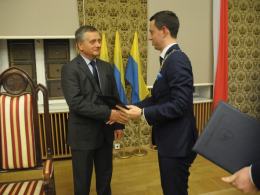 Czterech Opolan z tytułami Zasłużonego Obywatela Miasta