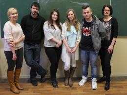 Studenci prowadzą dla gimnazjalistów zajęcia. Walczą z hejtem w Internecie.