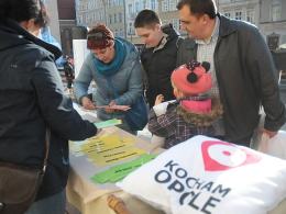 Walentynki na opolskim rynku