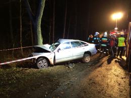Pijany kierowca spowodował wypadek pod Jełową. Cztery osoby ranne.