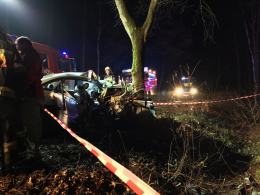 Pijany kierowca spowodował wypadek pod Jełową. Cztery osoby ranne.