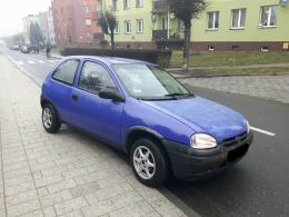 Pijany kierowca uciekając przed policją potrącił funkcjonariusza