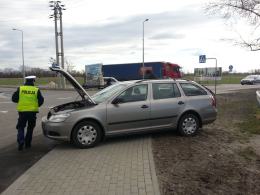 Wypadek na ul. Krapkowickiej, kierowca w szpitalu
