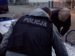 Celnicy i policjanci przechwycili na A4 rekordowy przemyt papierosów