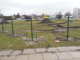 Przy ul. Pużaka powstaje park dla psów