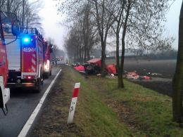 Tragiczny wypadek pod Nysą. Zderzyły się 4 pojazdy.