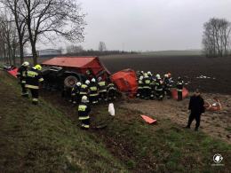 Tragiczny wypadek pod Nysą. Zderzyły się 4 pojazdy.