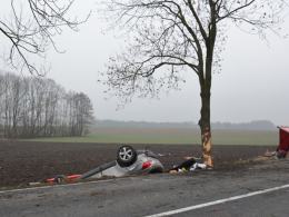 Tragiczny wypadek pod Nysą. Zderzyły się 4 pojazdy.