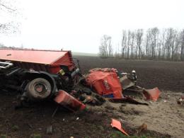 Tragiczny wypadek pod Nysą. Zderzyły się 4 pojazdy.