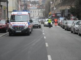 63-letnia kobieta potrącona na przejściu dla pieszych