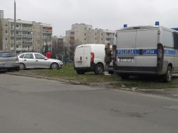 65-letnia kobieta wjechała w zaparkowane samochody