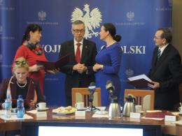 Wojewoda powołał radę do spraw rodziny