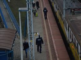 Alarmy bombowe na stacjach PKP w powiecie brzeskim