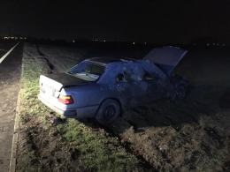 Mercedes dachował na ul. Luboszyckiej