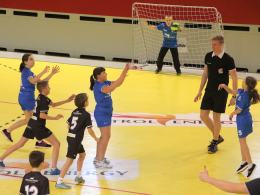 Młodzi piłkarze ręczni rywalizują w PEGO Mini Handball Lidze