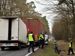 Groźny wypadek pod Starym Olesnem, jedna osoba ranna