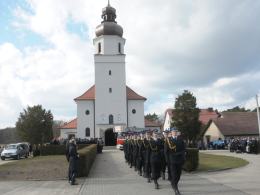 Tłumy ludzi żegnały tragicznie zmarłego Tomasza Drąga