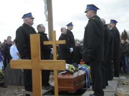 Tłumy ludzi żegnały tragicznie zmarłego Tomasza Drąga