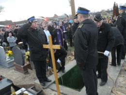 Tłumy ludzi żegnały tragicznie zmarłego Tomasza Drąga