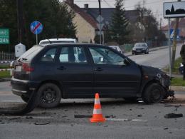 Groźne zderzenie na skrzyżowaniu w Dąbrowie