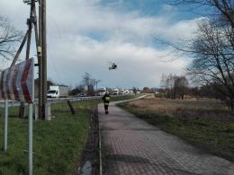 Samochód osobowy czołowo zderzył się z autem dostawczym