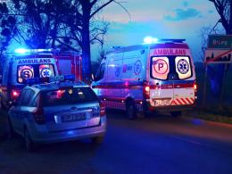 BMW dachowało w Brzegu. Kierowca zginął, pasażer został ranny.