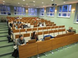W Collegium Civitas debatowano o wyborach Miss UO
