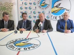 Urząd Marszałkowski wsparł hokeistów Orlika Opole