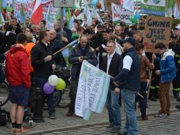 Prawie 2 tysiące osób protestowało przeciw powiększeniu Opola
