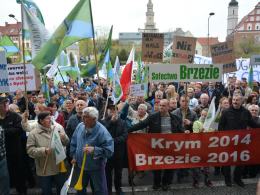Prawie 2 tysiące osób protestowało przeciw powiększeniu Opola
