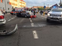 Groźny wypadek w Opolu. Jedna osoba ciężko ranna.