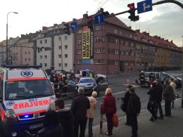 Groźny wypadek w Opolu. Jedna osoba ciężko ranna.