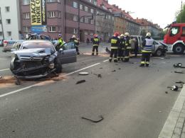 Groźny wypadek w Opolu. Jedna osoba ciężko ranna.