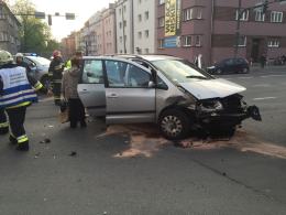 Groźny wypadek w Opolu. Jedna osoba ciężko ranna.