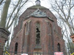 Co dalej z zabytkową kaplicą na cmentarzu przy ul. Wrocławskiej?