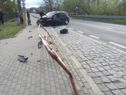 Kierowca renault zasłabł za kierownicą i dachował
